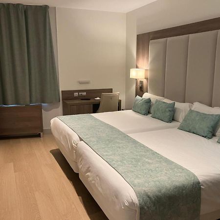 เซอร์โคเทล โฮเต็ล เซลู Hotel กอร์โดบา ภายนอก รูปภาพ