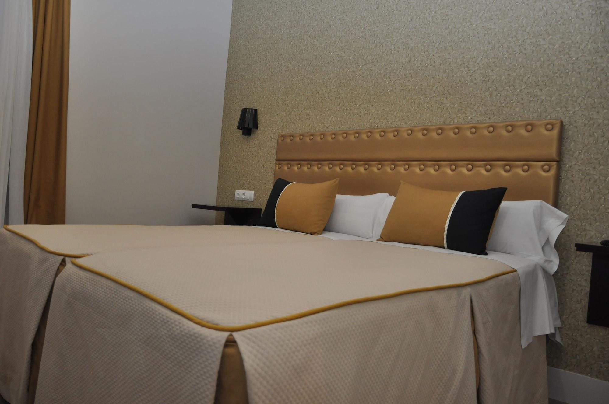 เซอร์โคเทล โฮเต็ล เซลู Hotel กอร์โดบา ภายนอก รูปภาพ