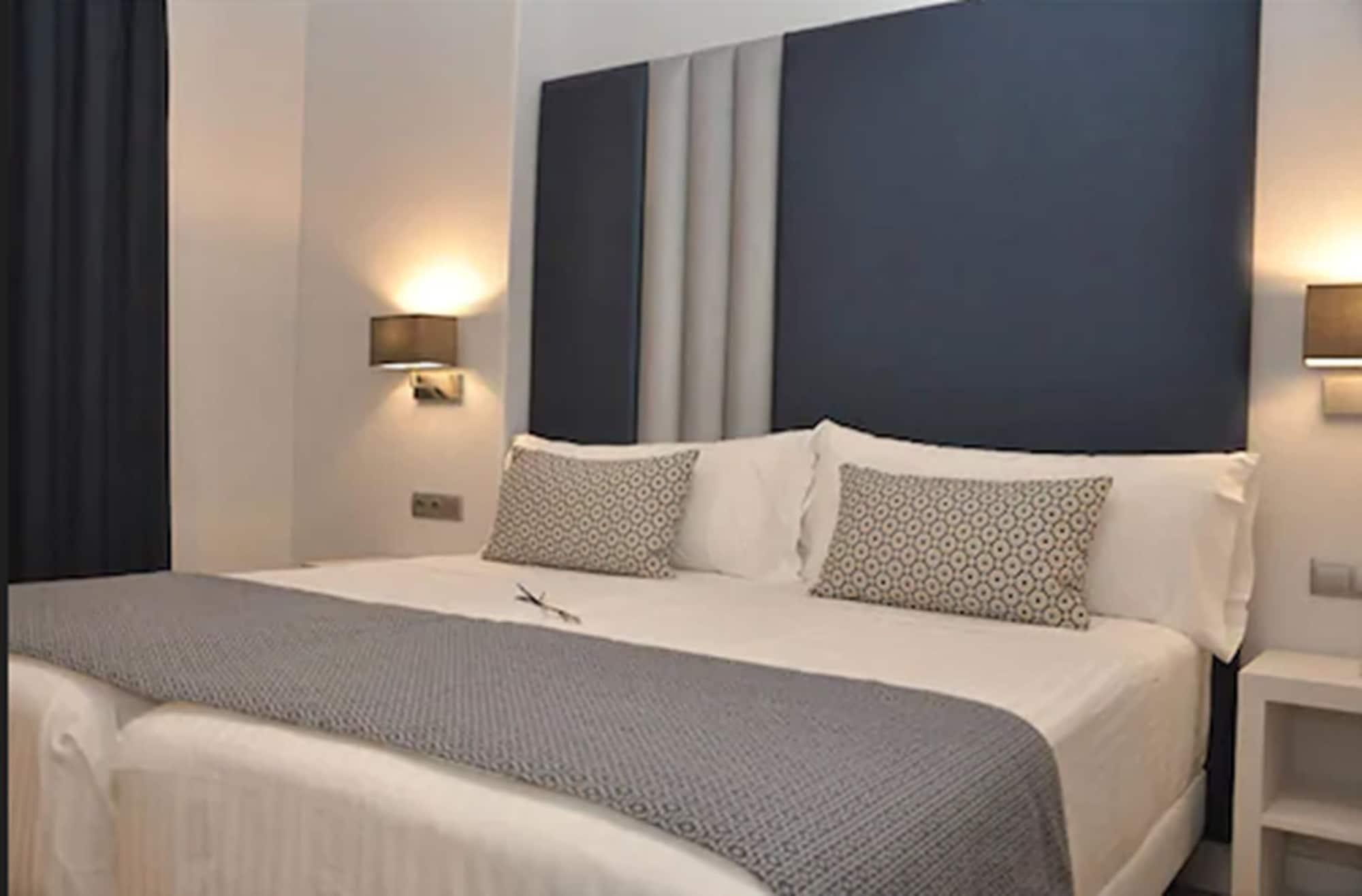 เซอร์โคเทล โฮเต็ล เซลู Hotel กอร์โดบา ภายนอก รูปภาพ