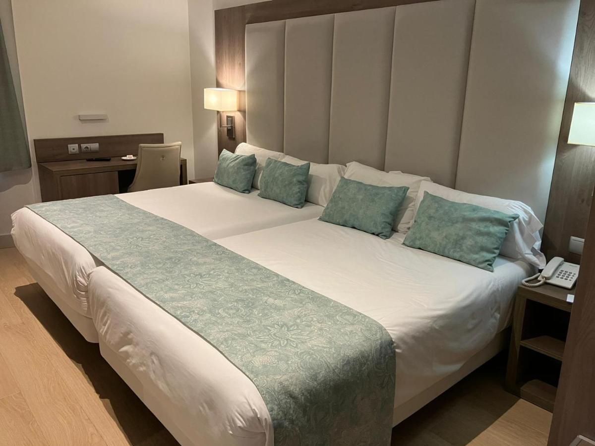 เซอร์โคเทล โฮเต็ล เซลู Hotel กอร์โดบา ภายนอก รูปภาพ