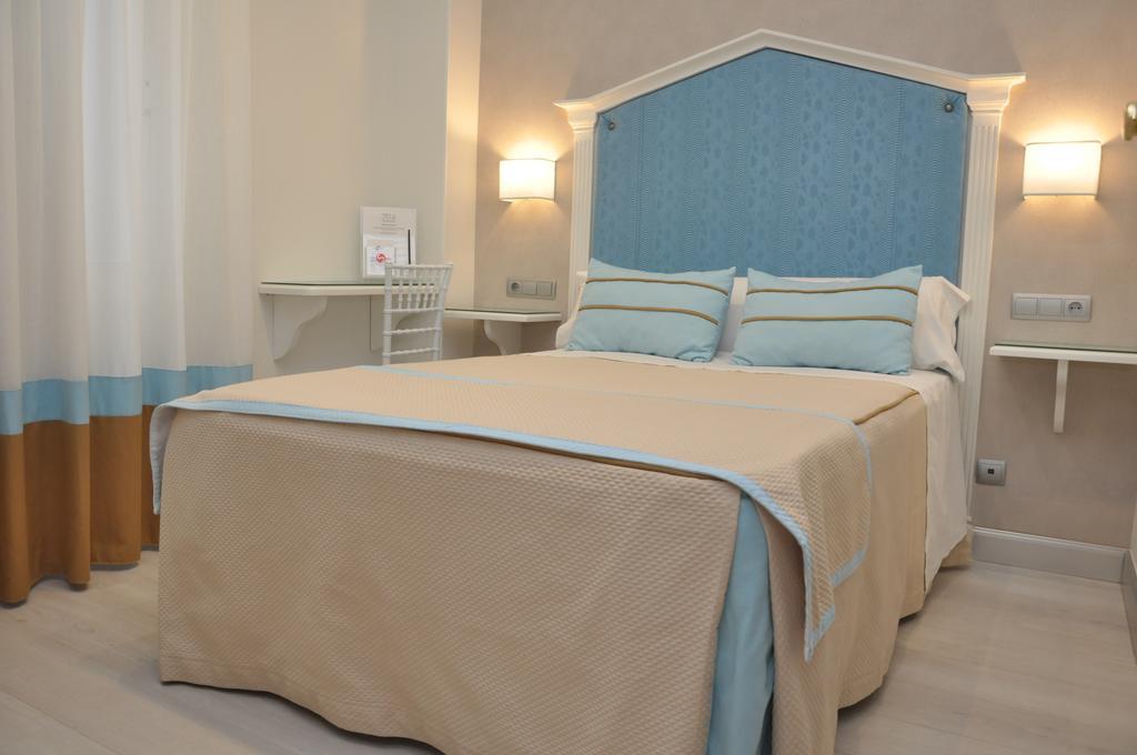 เซอร์โคเทล โฮเต็ล เซลู Hotel กอร์โดบา ภายนอก รูปภาพ