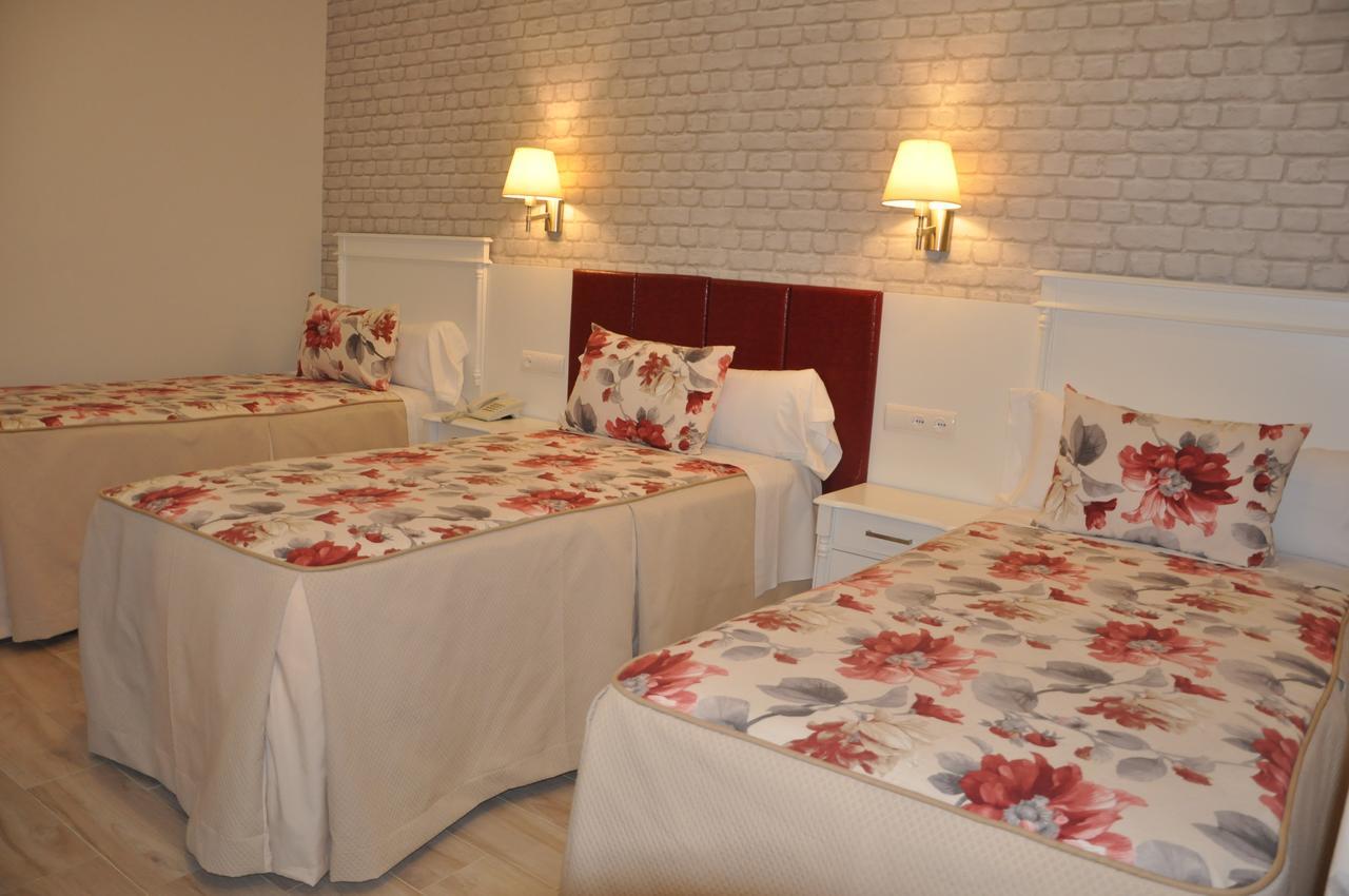 เซอร์โคเทล โฮเต็ล เซลู Hotel กอร์โดบา ภายนอก รูปภาพ