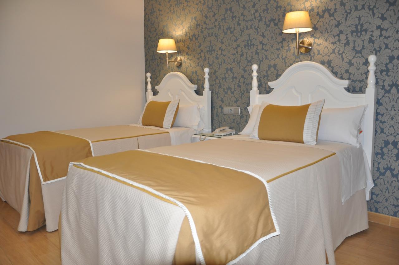 เซอร์โคเทล โฮเต็ล เซลู Hotel กอร์โดบา ภายนอก รูปภาพ
