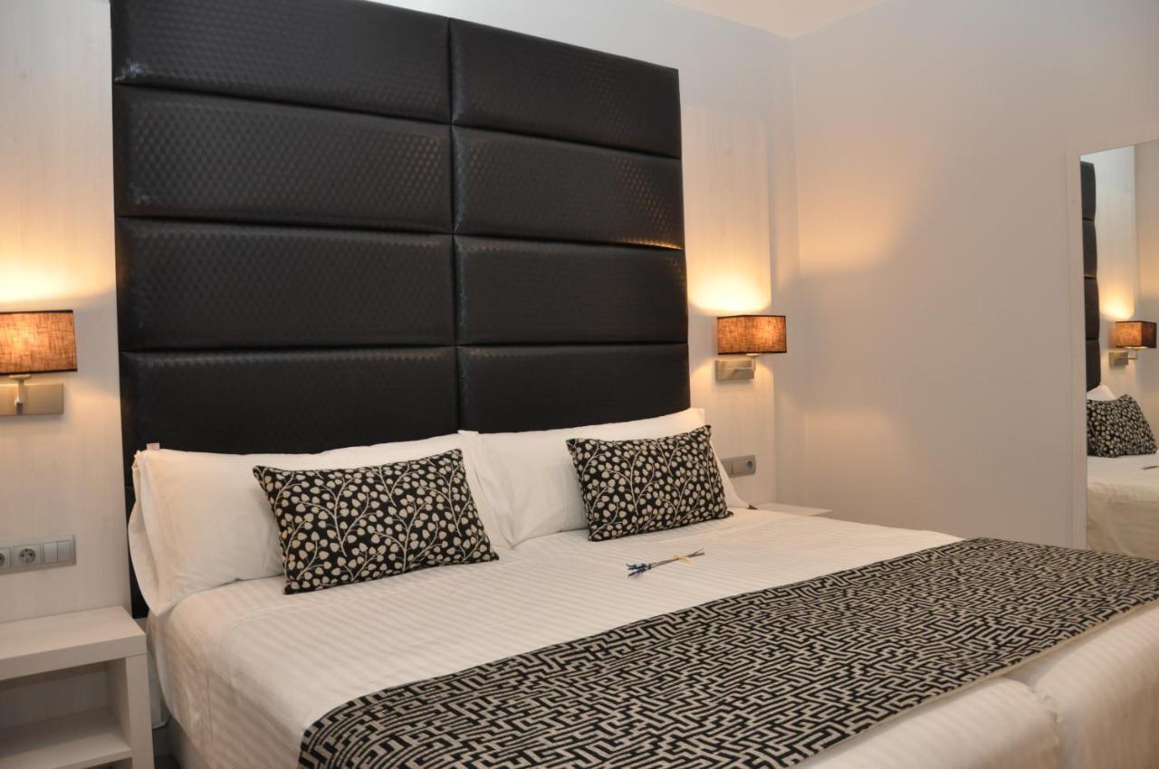 เซอร์โคเทล โฮเต็ล เซลู Hotel กอร์โดบา ภายนอก รูปภาพ
